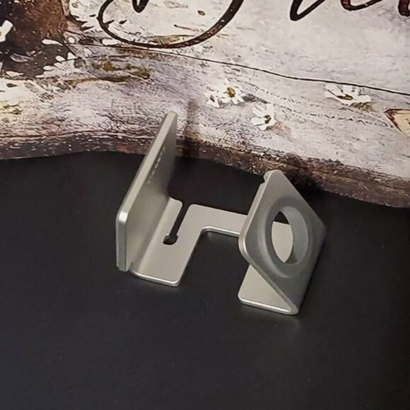 EUC Lamicall Smart Watch Charging Stand for Apple Watch Silver (SSG63) - Picture 7 of 10